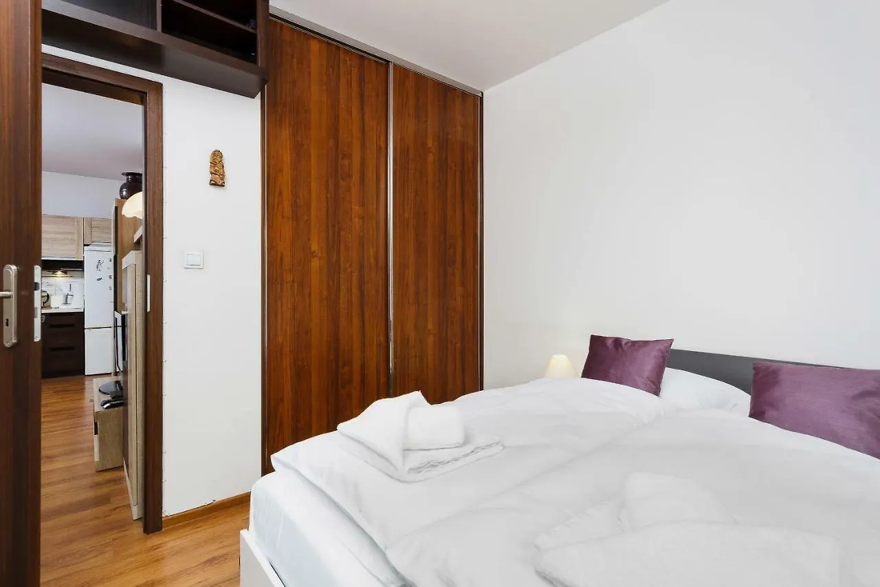 Apartments Krakow Osiedle Pod Debem